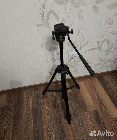 Штатив BenroKH 1000