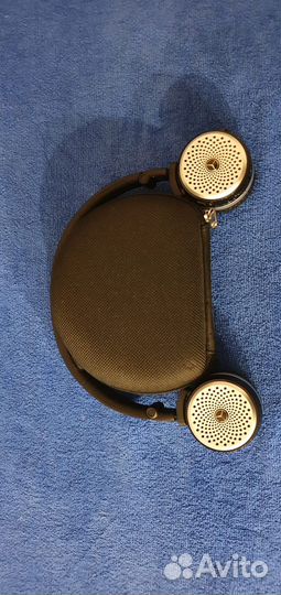 Наушники Мерседес майбах