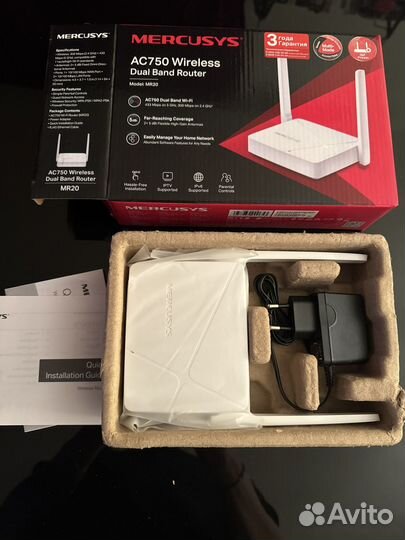 Продаю Wi-Fi роутер mercusys MR20, AC750, белый