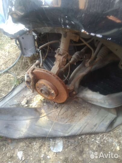 Ниссан ноут разбор запчасти