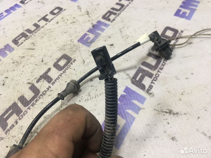 Датчик ABS передний левый Хендай Солярис