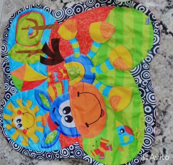 Развивающий коврик с дугами