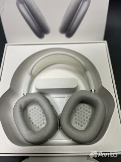 Air Pods Max (белые)