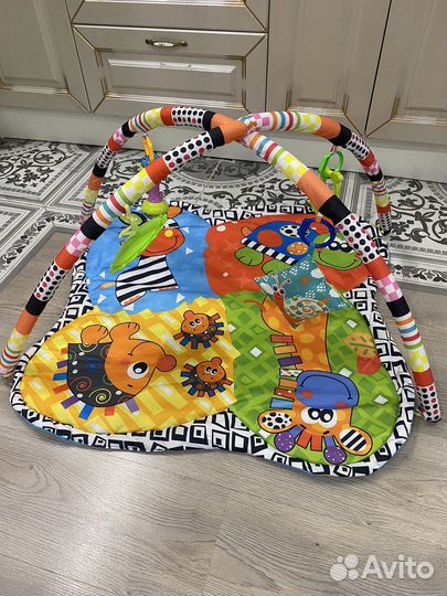 Развивающий коврик для новорожденных