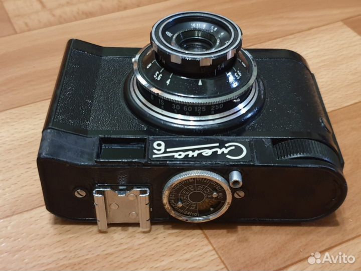 Фотоаппарат Смена 6 черного цвета