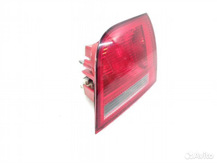 Фонарь крышки багажника (внутренний) задний правый