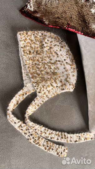 Шапка чепчик золотые паетки