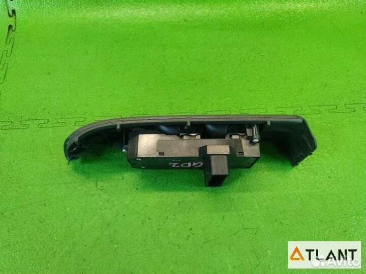 Блок упр. стеклоподьемниками передний правый honda