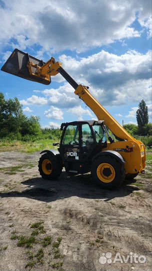 Телескопический погрузчик JCB 531-70 Agri, 2015