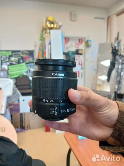 Canon EF-S 18-55mm f/3.5-5.6 IS STM объектив