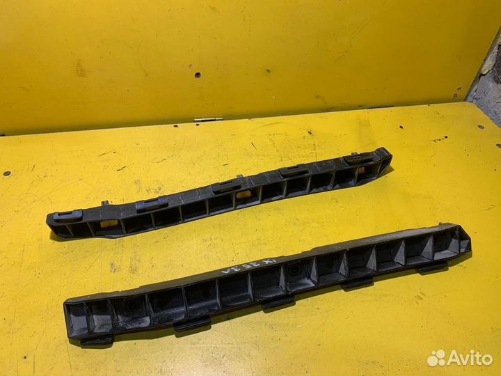 Кронштейн заднего бампера Hyundai ix35 2010-2015