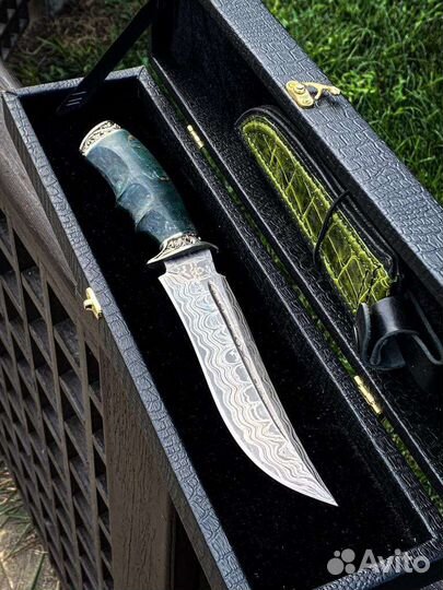 Нож из дамасской стали