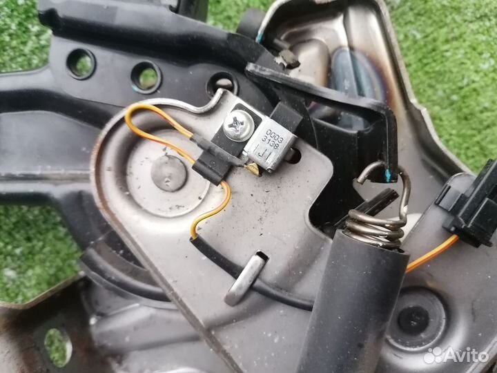 Педаль стояночная на Hyundai Sonata 10-14 Оптима