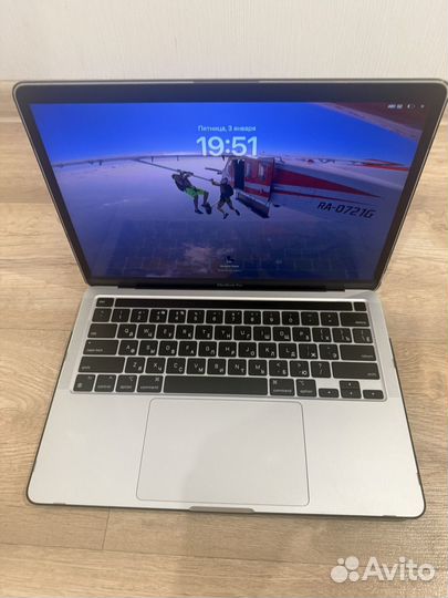 Apple macbook pro 13 2022 m2 256g