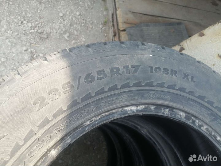 Nokian Tyres Hakkapeliitta R 235/65 R17