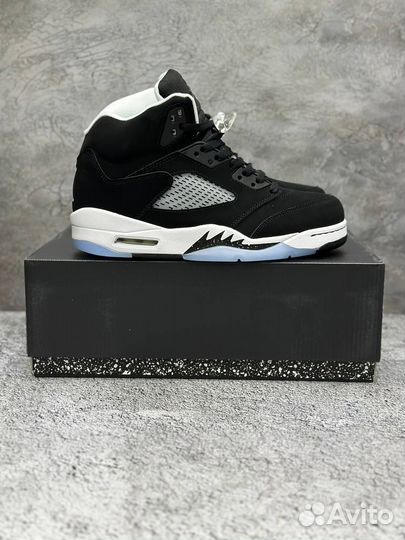 Кроссовки Air Jordan 5