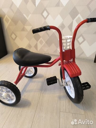 Детский трехколесный велосипед бу