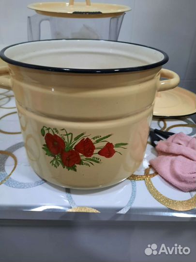 Кастрюля эмалированная бу и железные кастрюли бу