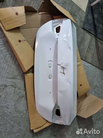 Крышка багажника hyundai solaris 2018