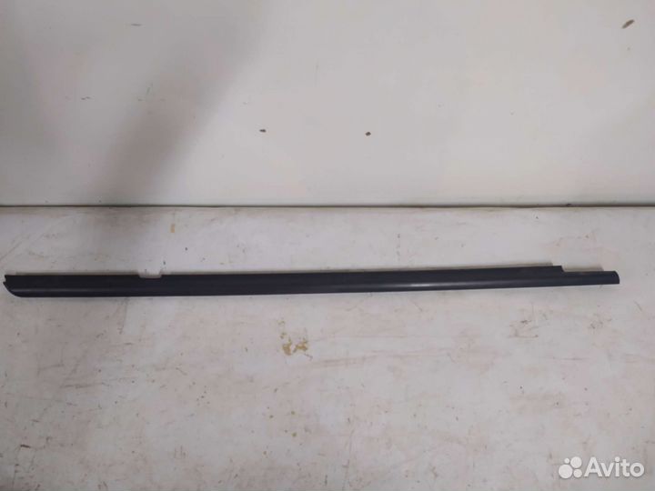 Бархотка задняя правая Опель Астра Н