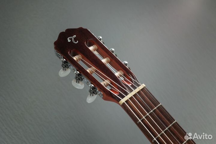 Классические гитары takamine GC5CE NAT