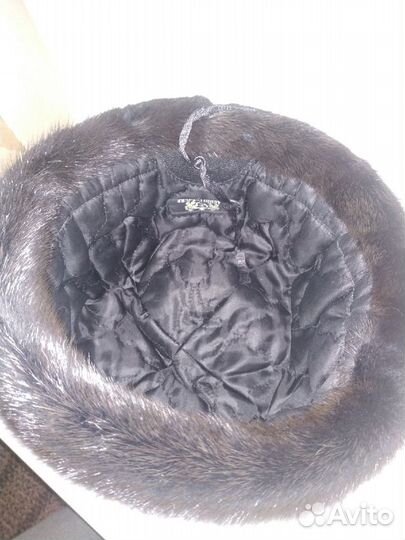 Женская меховая шапка