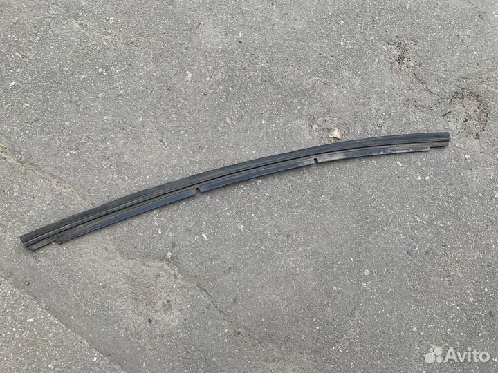 Уплотнитель накладки двери передней Grand Vitara