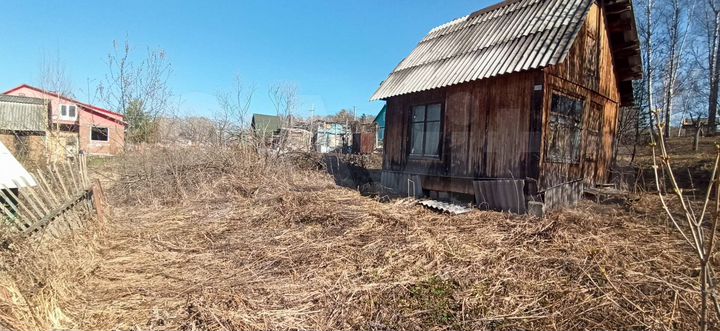 Дача 15 м² на участке 6 сот.