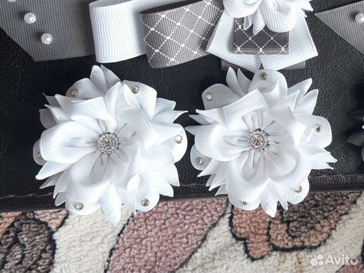 Бант-брошь-галстук и резинки для волос