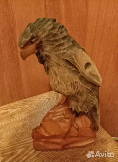 Резной деревянный орёл. 1967 год. Ручная работа