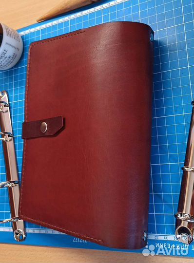 Кожаный ежедневник ручной работы
