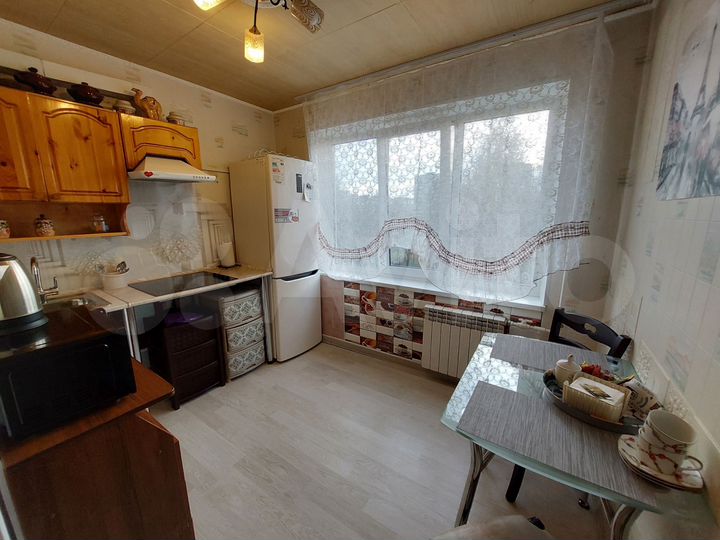 2-к. квартира, 57 м², 4/12 эт.