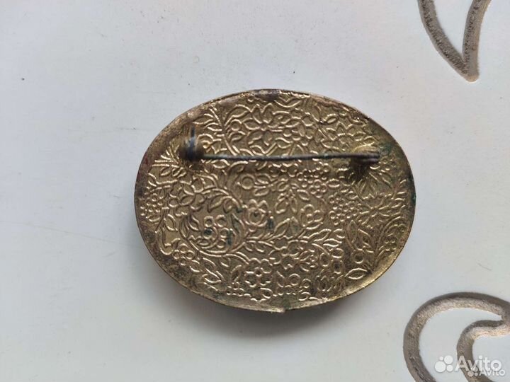 Броши СССР эмаль, с камнями, бусы чешские