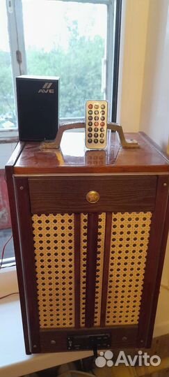 Блютуз колонка