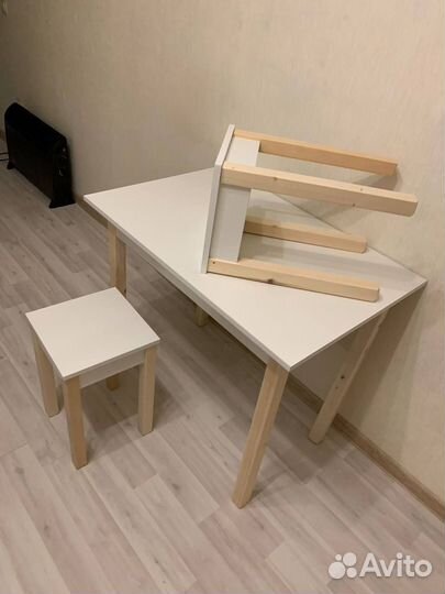 Стол на кухню