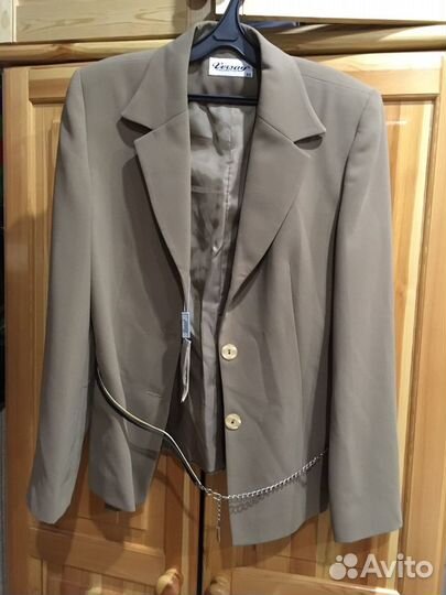 Пиджак женский