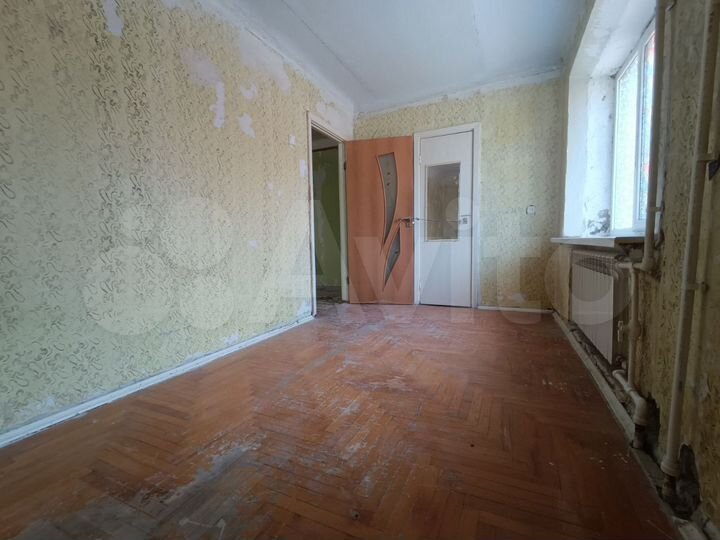 Доля в 2-к. квартире, 45,1 м², 1/5 эт.