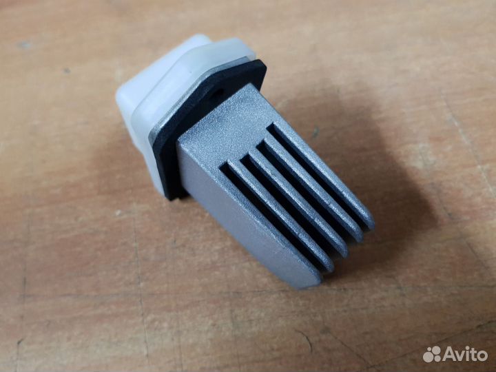 Резистор отопителя Ниссан Инфинити 2722670T03