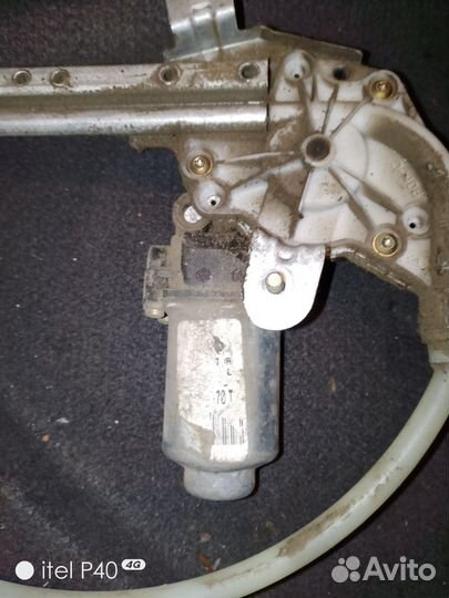 Моторчики дверей Рено сценик 1