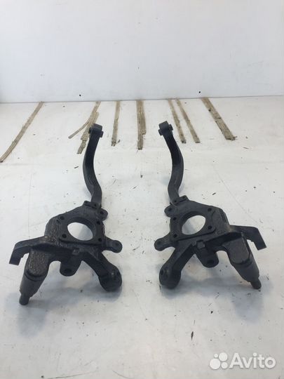 Hyundai sonata ef задний кулак Цапфа