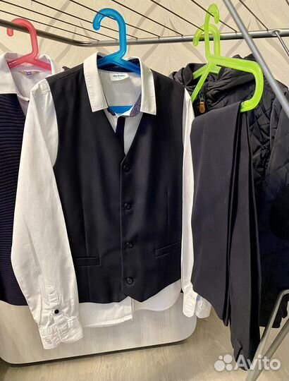 Рубашки, брюки,костюм, куртка, обувь для школы