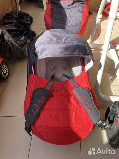 Коляска 3 в 1 Tutis Zippy