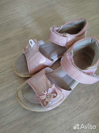 Босоножки для девочки