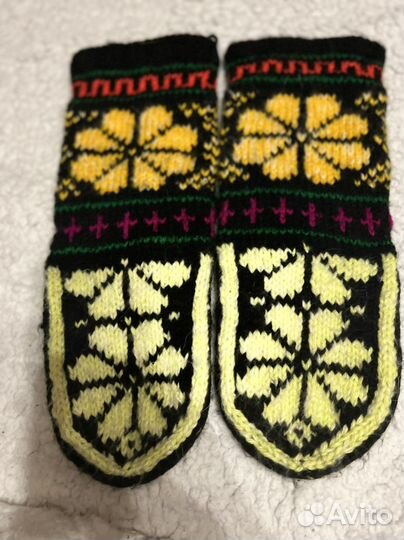 Теплые носки ручной вязки