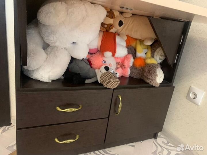 Компьютерный стол