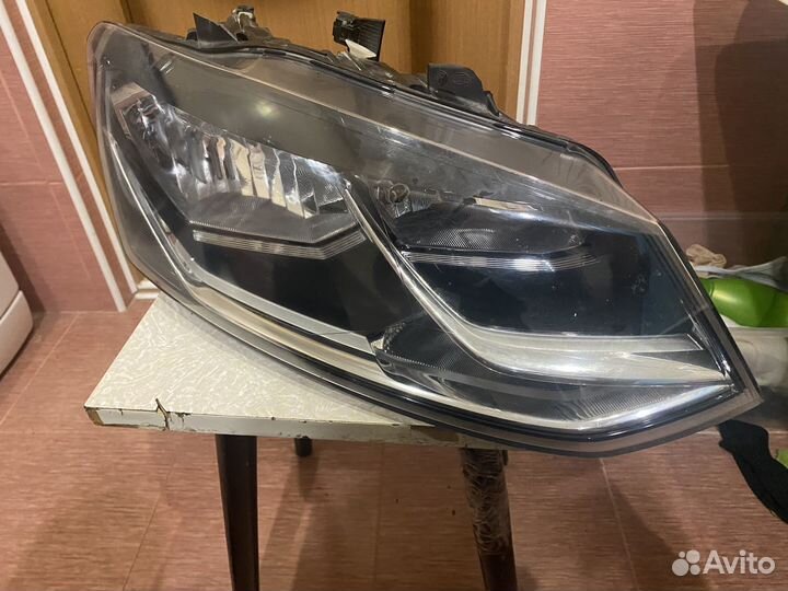 Фара правая на volkswagen polo sedan рестайлинг