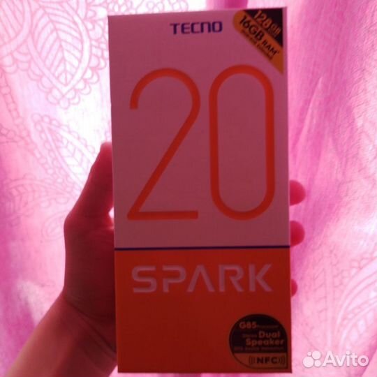 Силиконовый чехол от телефона Tecno spark 20