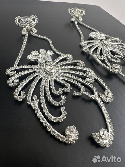 Серьги R. Otazu