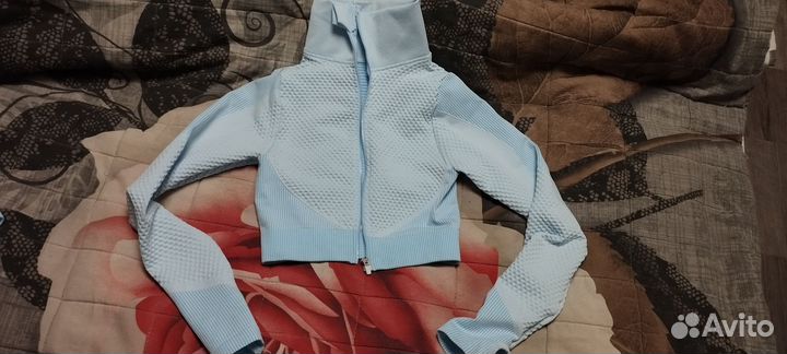 Костюм для фитнеса женский