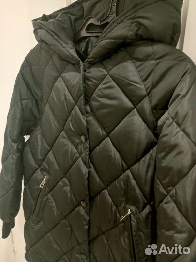 Стеганная осенняя куртка 42-44